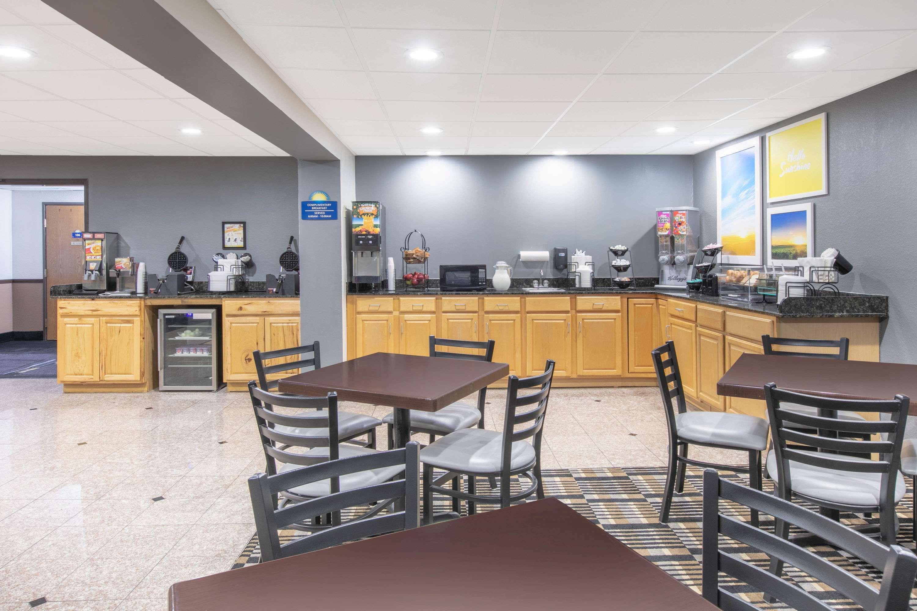 Days Inn By Wyndham Hornell Ny Экстерьер фото